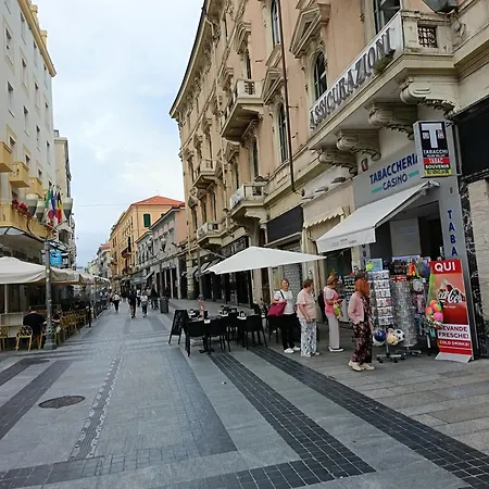 Casa Francesca Con Parcheggio Gratuito Sanremo