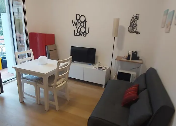 Casa Francesca Con Parcheggio Gratuito San Remo